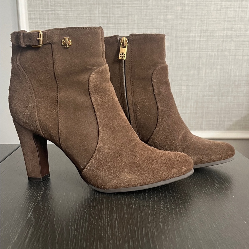 Tory Burch Brown Suede with Gold Accents Heeled Boots size 8M